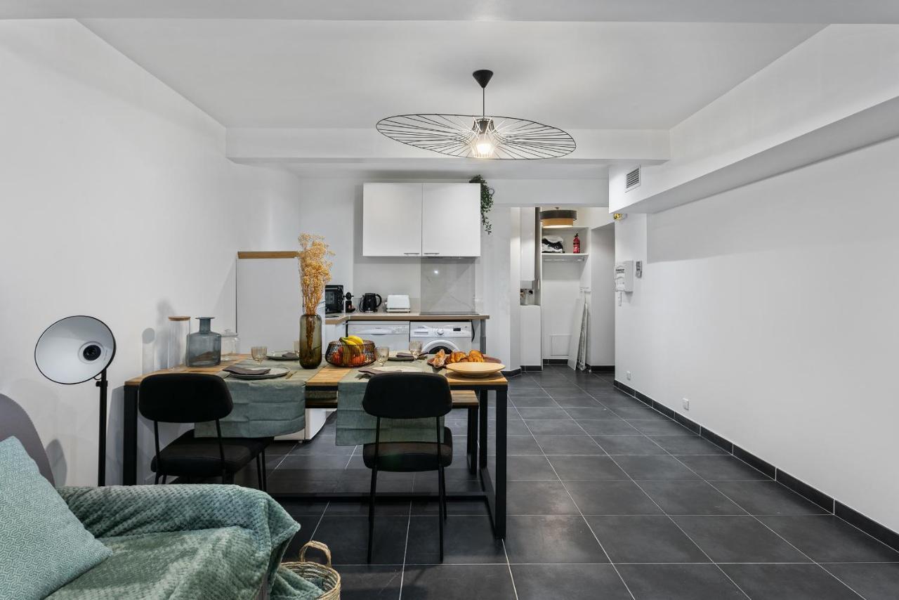 Saint Charles Apartments Montpellier Esterno foto